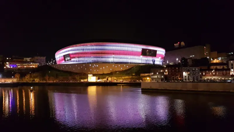 El estadio de San Mamés. El Athletic Club cifra en más de 100 millones el impacto del acuerdo de Liga F con Gasol16.