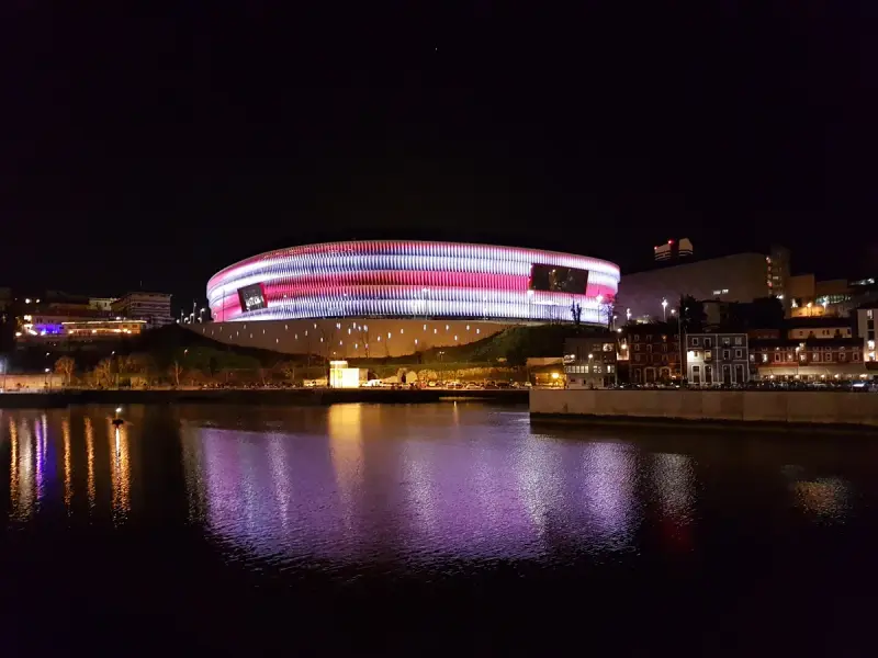 El estadio de San Mamés. El Athletic Club cifra en más de 100 millones el impacto del acuerdo de Liga F con Gasol16.