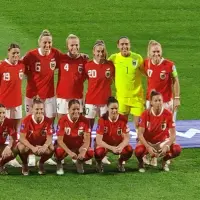La selección de Austria posando antes de un partido internacional.