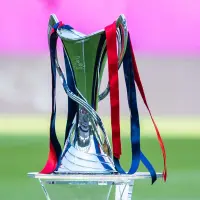 El trofeo de la Champions femenina, antes de una final.