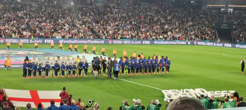 El estadio de Brisbane (Suncorp Stadium / Lang Park) durante el histórico debut de Haití en el Mundial de 2023 ante Inglaterra.