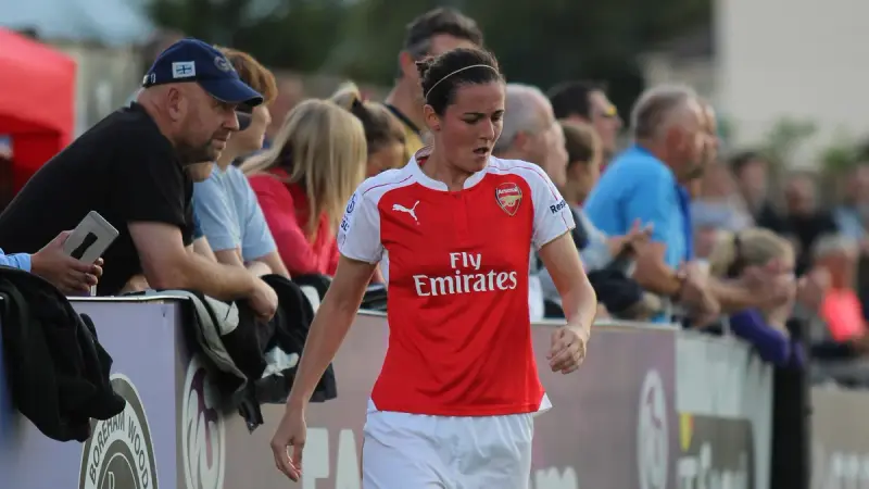 Natalia Pablos, con el Arsenal, en el partido ante el Chelsea de agosto de 2015.
