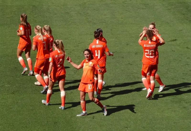 Once inicial de la selección femenina de Países Bajos durante el Mundial de Francia 2019.