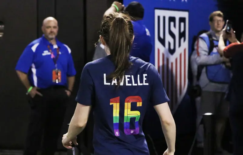 Rose Lavelle, con la selección de Estados Unidos ante China en junio de 2018.