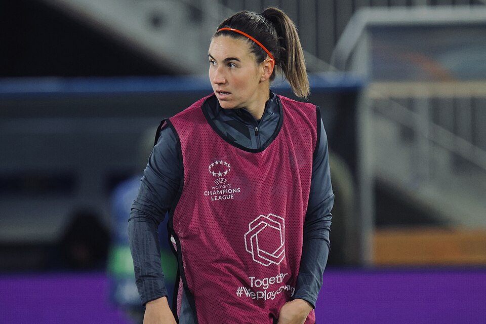 Mariona Caldentey calentando antes de un partido de Champions League con el FC Barcelona.